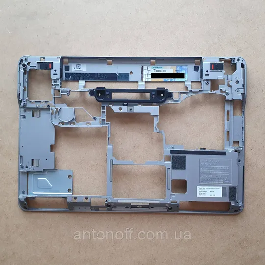 Нижня частина корпусу Dell Latitude E6440 / AM0VG000502 для ноутбука оригінал з розборки Ціна
