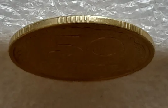 (5246) 50 копійок 1994 1.1АЕк різновид викрошок на вінку між 7 та 8 гронами (50 копеек 1994 1.1АЕк брак) Недорого