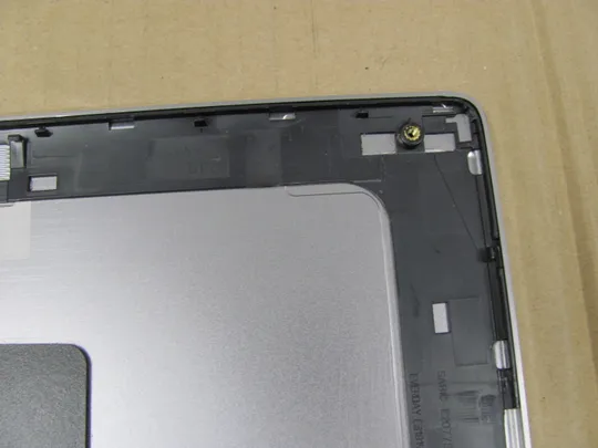 717-1 кришка матриці 0P9C34 AM2V7000301 для Dell Precision 7550 7560 оригінал Недорого