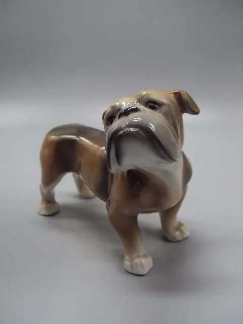 Фигура фарфор статуэтка Германия HUS Unterweissbach собака бульдог собачка высота 12,5 см №14255 Де купити