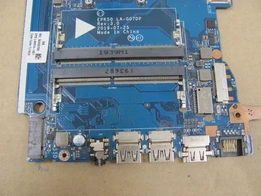 657-24 материнська плата РОБОЧА  EPK50 LA-G07DP  L49974-601 SR3TK i3-7020U  для HP 15-DA  оригінал Продаж