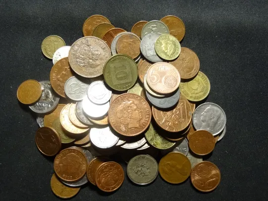 Комплект монет світу 100шт (35 країн), без повторів, без Росії, СРСР і України Ціна