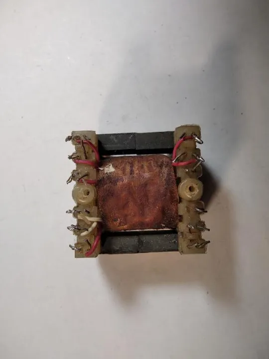 Купити Трансформатор ферритовый большой №2.