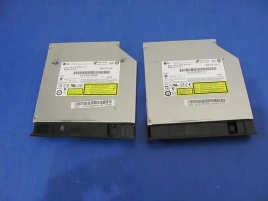 номер0292-23 DVD-привод GT20N для MEDION Akoya E6214 E6220 P6620 P6630 P6622 оригінал Ціна