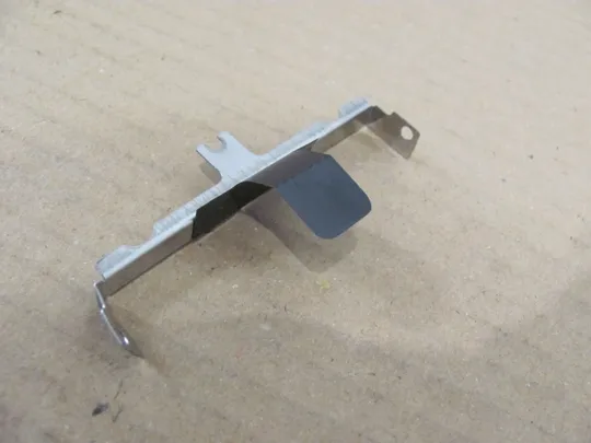 Купити номер0232-19  кріплення, шахта, корзина HDD AM0GL000600 для   Lenovo Y450  оригінал