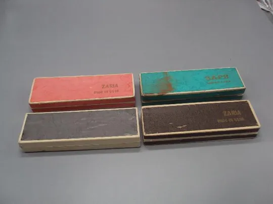 Коробочка для наручных часов футляр Заря ссср 4 шт и паспорт Победа и Заря лот длина 15 см №14740 Ціна