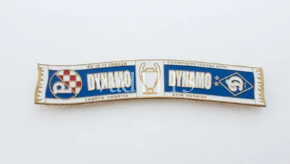 фото, Футбол значок серия шарфы  Динамо Киев (значок № 39) Лига Чемпионов 2012-13 Динамо Загреб - Динамо Киев
