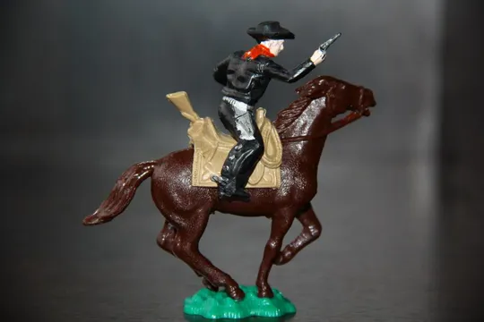 ковбой с двумя пистолетами на коне 50-54мм REISLER Дания Де купити