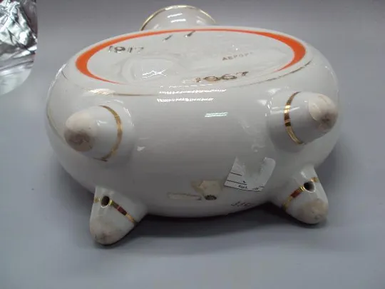 Ваза агитационная фарфор Ленин крейсер Аврора спутник позолота ссср высота 23,5 см №13350 Де купити