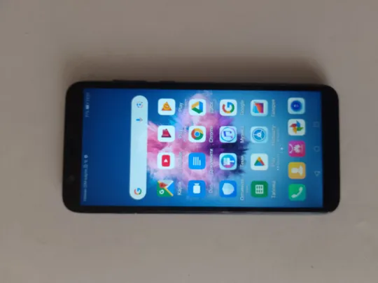 Смартфон Huawei p smart 3/32 / 5.65" / 32 - 3 ГБ    Пропонуйте свою ціну Ціна