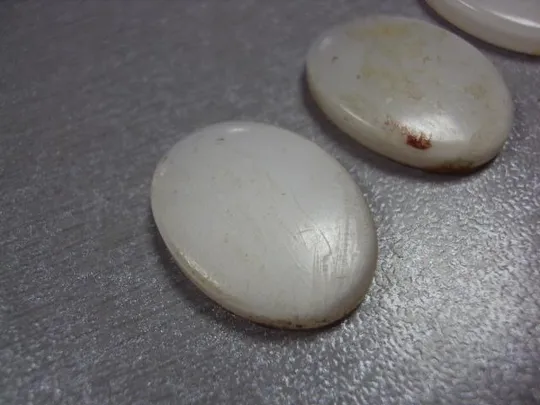 Купити Камень перламутр овальный для ювелирных изделий вес 4,61 г размер 4,5 х 24 х 18 мм лот 3 шт №13286