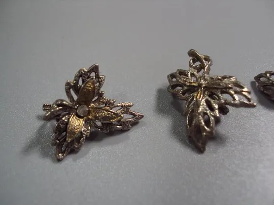 Купити Бижутерия серьги листья листочки запчасти б/у лот №11187