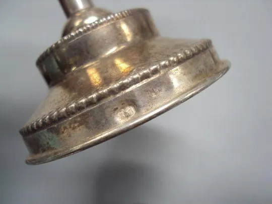 Солонка спецовник серебро 925 проба вес 80,45 г высота 13 см, длина 11,4 см, диаметр 4,1 см №13967 Продаж