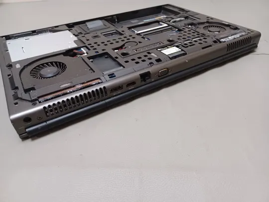 1037 DELL PRECISION M6800 core i7-4810MQ 4GB НІМЕЧЧИНА На торгах