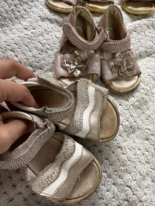 Купити Босоніжки дитячі 20,22,23 розмір для дівчинки