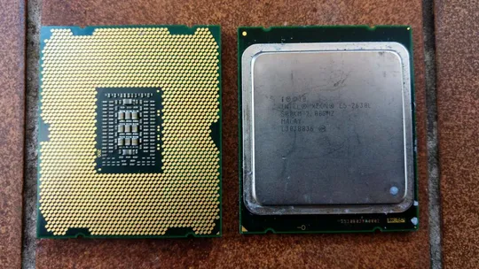 6х ядерный процессор Intel Xeon E5-2630L SR0KM 6C/12HT 2.00-2.50GHz/15M/7.20GT/s 60W Sandy Bridge LG Ціна