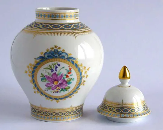 Антикварна ваза Royal порцеляна Kaiser Porzellan Продаж