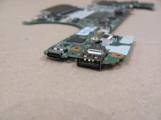 624-5 материнська плата CT470 NM-A931 SR2F0 i5-6300U для Lenovo ThinkPad  T470 оригінал Де купити