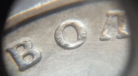 Купити (995) 1 гривня 2010 значне здвоєння букв на реверсі, двійний удар, удар вдогонку (1 гривна 2010)