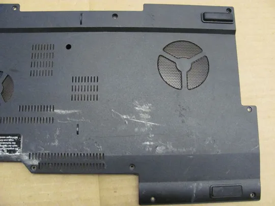 555-2 сервісна кришка 6-42-W870S-101 для Clevo W87CU оригінал Де купити