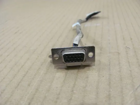 Купити номер0230-15 роз'єм D-SUB 1414-04HS000 для BLUECHIP SP15-DIS оригінал