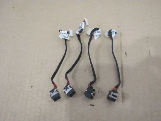 номер0285-31 роз&#039;єм живлення Роз&#039;єм зарядки Гніздо живлення Штекера живлення Зарядний порт Роз&#039;єм адаптера живлення power connector  0XW85C 350712F00-600-G для DELL LATITUDE E5420 оригінал Ціна