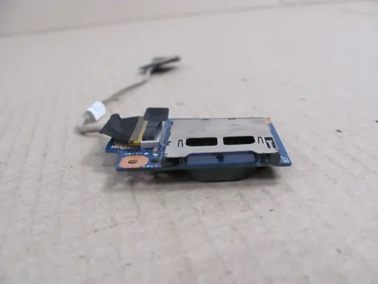 номер0322-17 плата Card Reader  1414-075R000 для Acer Aspire M3 MA50 M3-581TG оригінал Де купити