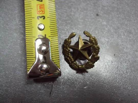 Купити милитария эмблема общевойсковая мотострелковые войска вс ссср размер 23 на 20 мм винт №2521