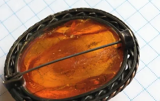 Винтажная брошь из янтаря, Латвия, 1950-1960-е годы. натур. балтийский янтарь jl472 Продаж