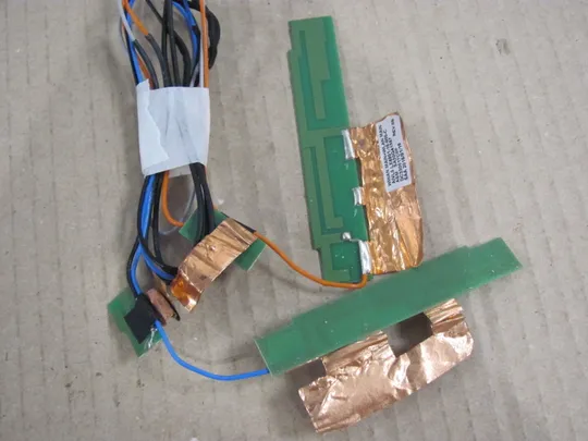 398-18 WI-FI антени DC330017C10  для Lenovo ThinkPad  T440 T450 T460  оригінал Де купити