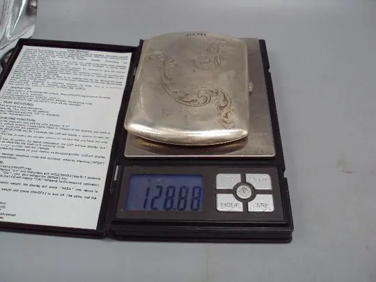 Портсигар гравюра серебро WSP 84 LS проба вес 128,88 г высота 10,6 см, ширина 7,7 см №13968 Де купити