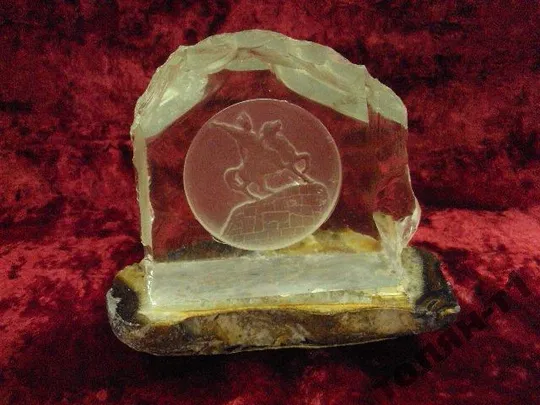 плакетка киев памятник б.хмельницкому хрусталь мин Ціна