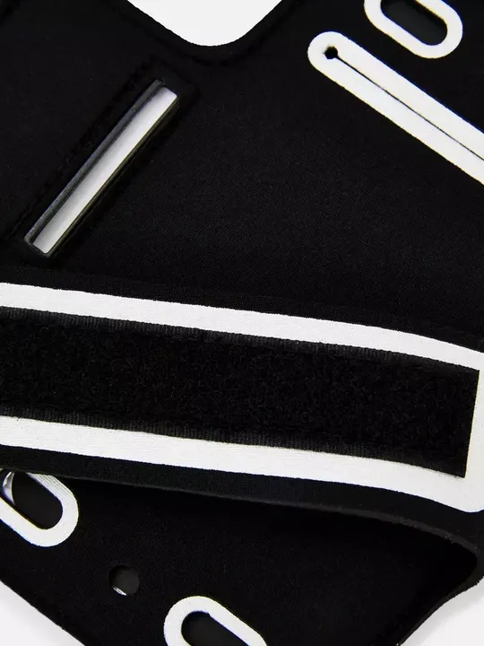 Чохол на руку Workout for iPhone SE, 6, 6S, 7, 8, SE2, X і XS З аукціону