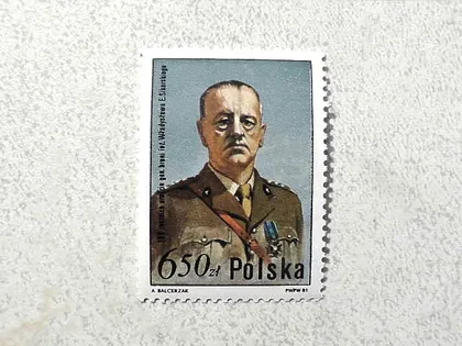 фото, Поштова марка Польща " Військовий Офіцер Сікорський " 1981 рік **