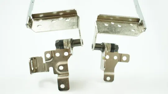 Петлі для ноутбука Toshiba Satellite C675, C675D (13N0-Y3N0501 + 13N0-Y3N0401) (ліва+права) З аукціону