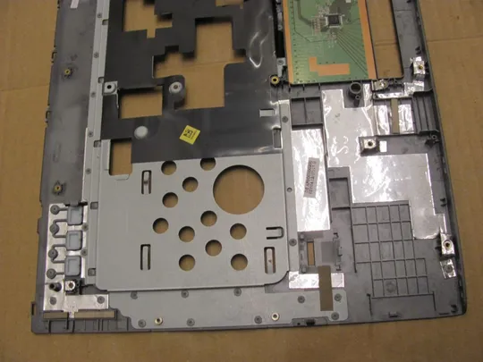 572-8 Кришка панель палмрест та тачпад для Dell VOSTRO 3560 V3560 оригінал Де купити