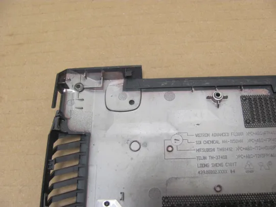 номер0941-8 Кришка дно піддон корпуса Нижний корпус (дно) для ноутбука Низ 460.08B0I.0002 5CB0M44667 для Lenovo V110-15IKB V110-15ISK оригінал Де купити