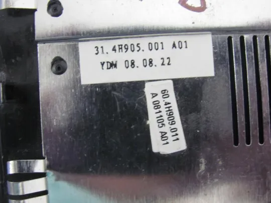 №224-20 сервісна кришка 31.4H905.001 для Fujitsu Amilo Xa 3530 оригінал З аукціону
