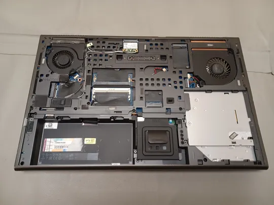 1036 DELL PRECISION M6800 core i7 НІМЕЧЧИНА Недорого