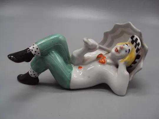 Фигура фарфор статуэтка Киев клоун Попов лежит с зонтиком клоун с зонтом размер 7,5 х 15 см №14198 Ціна