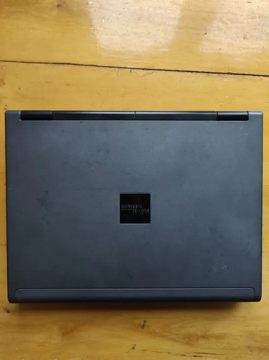 Fujitsu Siemens Esprimo mobile u9215 Продаж