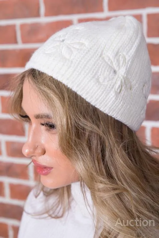 Однотонная женская шапка, молочного цвета, 167R7792 З аукціону