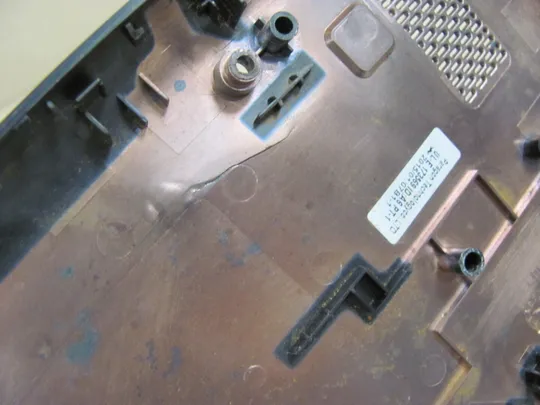 номер0028-7 Кришка дно піддон корпуса Нижний корпус (дно) для ноутбука Низ дно поддон Нижняя часть AP154000O00 для Acer Aspire E5-511 E5-521 E5-551 оригінал Інструкція