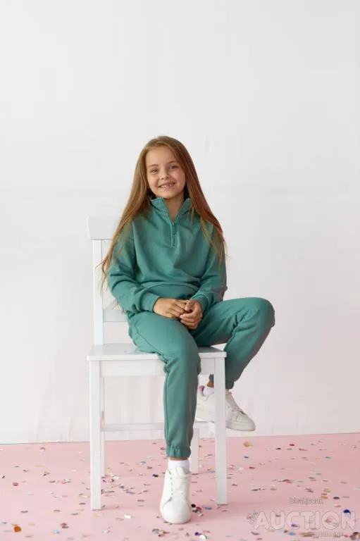 Дитячий костюм худі та джогери для дівчинки колір м'ята Продаж