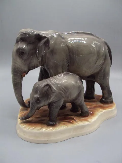 Фигура фарфор статуэтка Германия слоны слониха и слоненок размер 23х28,5 см под реставрацию №14261 Ціна