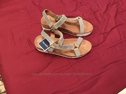 фото, Нові сандалії зі стразами, розмір 38