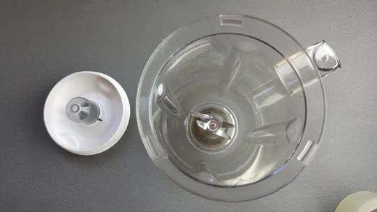 Чаша блендера для кухонного комбайна Bosch 1000ml  белый З аукціону