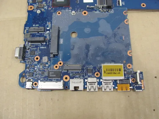 номер0116-7 материнська плата 6050A2723701 852724-001 I3-6100U для HP 650 G2 640 G2 оригінал З аукціону