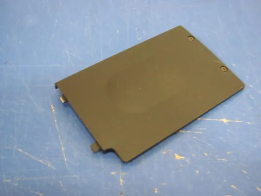 №229-19 сервісна кришка 3BBD3HD0I00 для Toshiba P300 оригінал Де купити