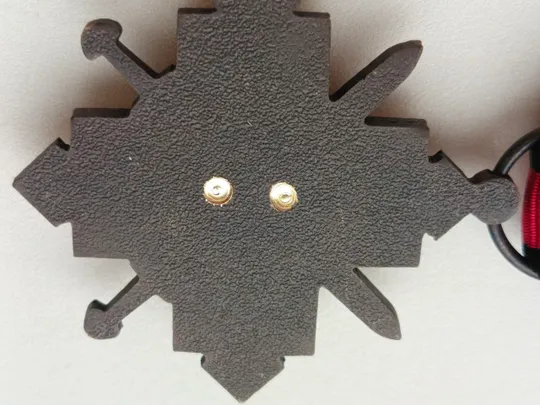 Почесний нагрудний знак Головнокомандувача Збройних Сил України «Золотий хрест» Інтернет-аукціон